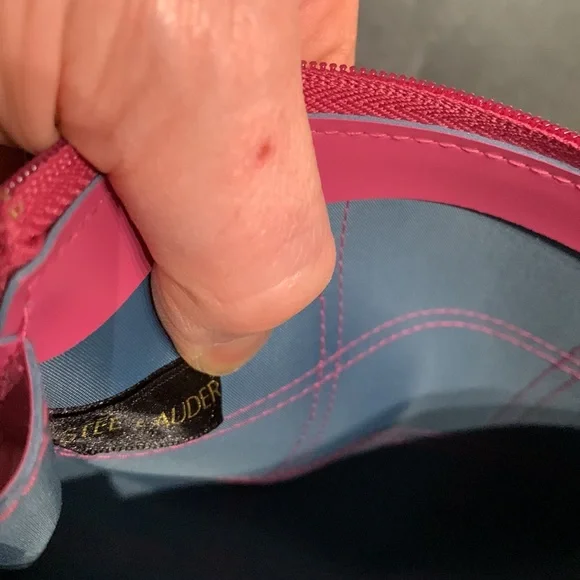 Estée Lauder make-up bag - Picture 4 of 5